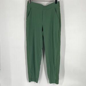 Athleta Green Trousers Size 6 Gently Used